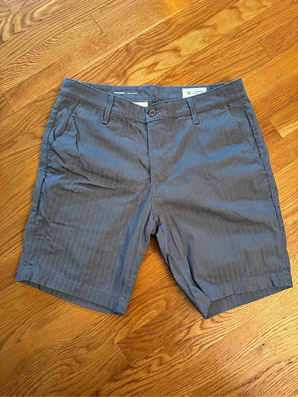 AG Shorts Blue Waist 33